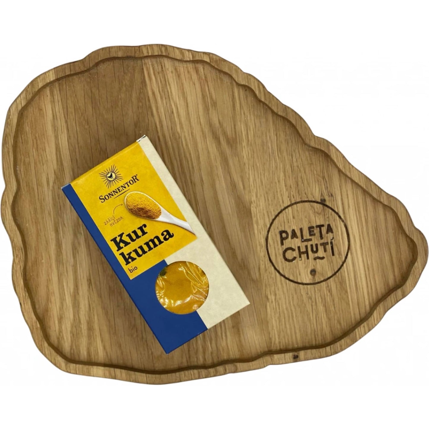 Kurkumové korenie na rustikálnom pozadí