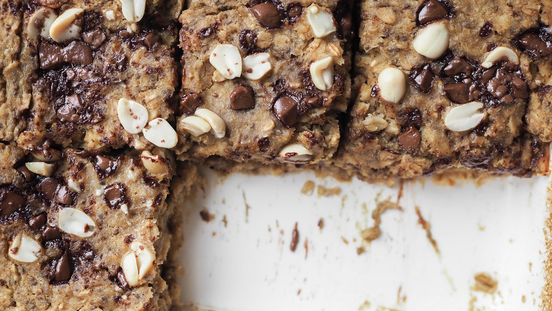 Fit snickers koláč plný bielkovín 🥜🍫
