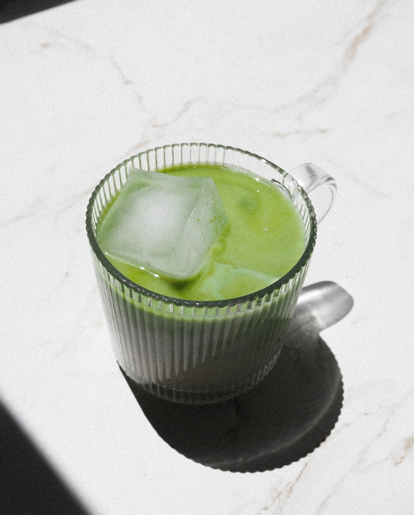 Ceremoniálna Matcha Estywell - 100% bio matcha zelený čaj z Japonska. Kvalitná, jemná chuť.