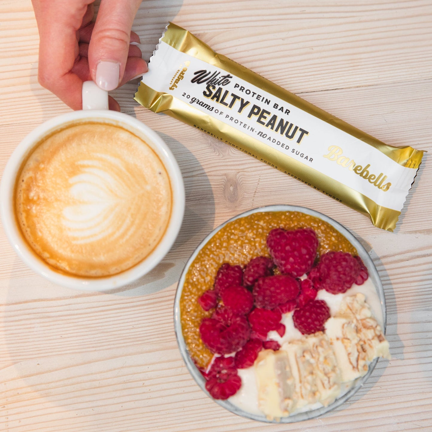 Balenie Barebells Protein Bar 55 g – slaný arašid a biela čokoláda