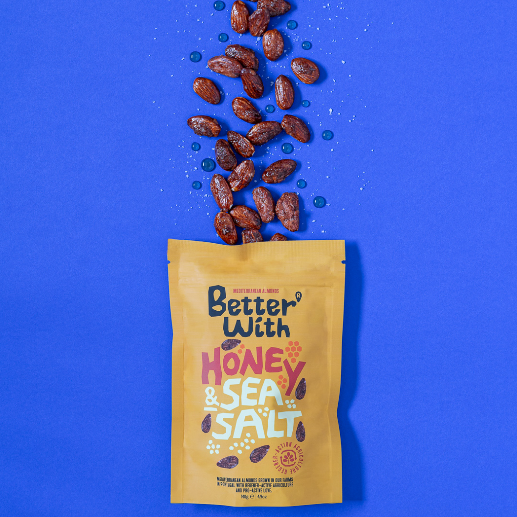 Detail mandlí s medom a morskou soľou – lahodný snack