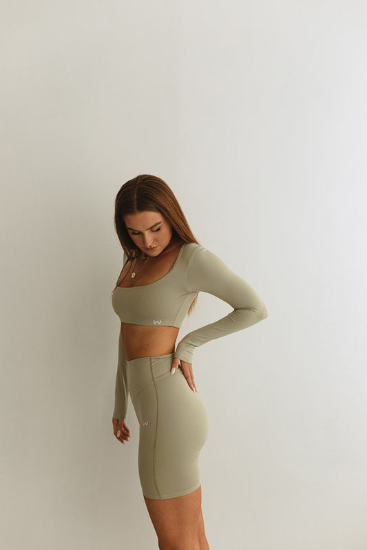 Krátky top s dlhým rukávom CONFIDENCE MATCHA