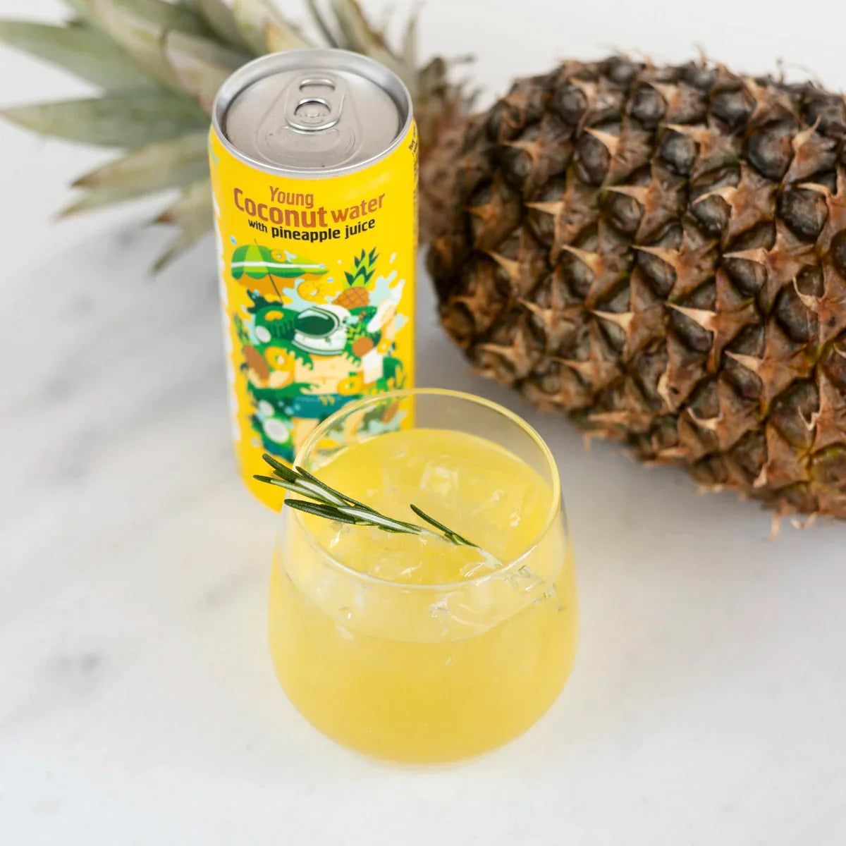 Kokosová voda s ananásom GoHigher drink