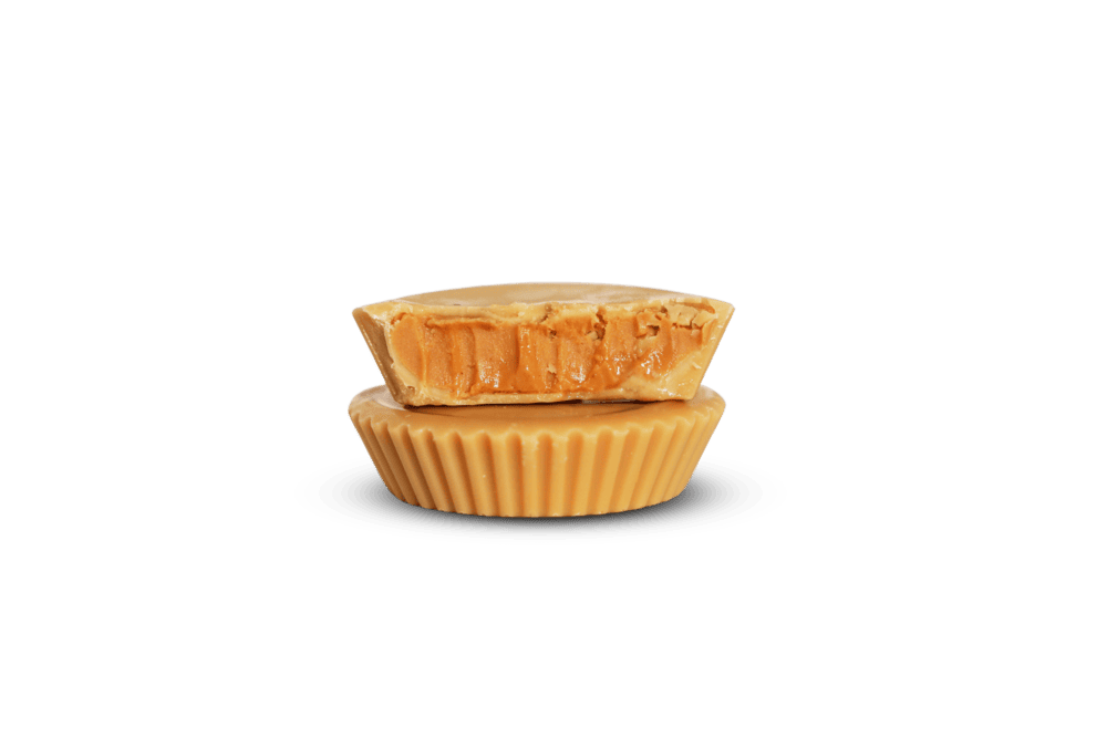 Detail košíčka slaného karamelu a arašidového krému Nutry Nuts 42 g