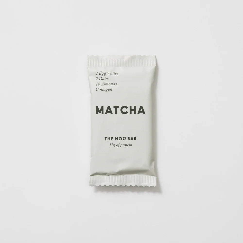 THE NO BAR Matcha 45 g – proteínová tyčinka s mandľami a kolagénom